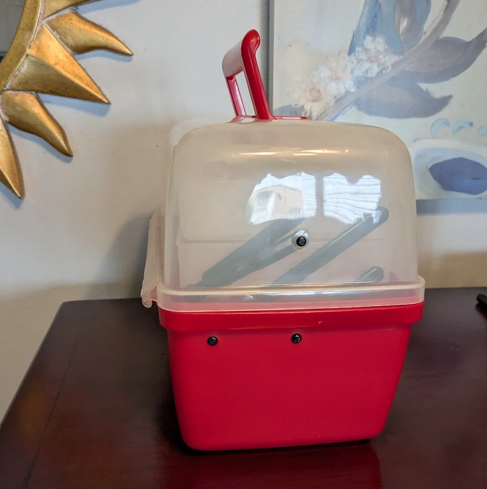 N/A plastic storage
